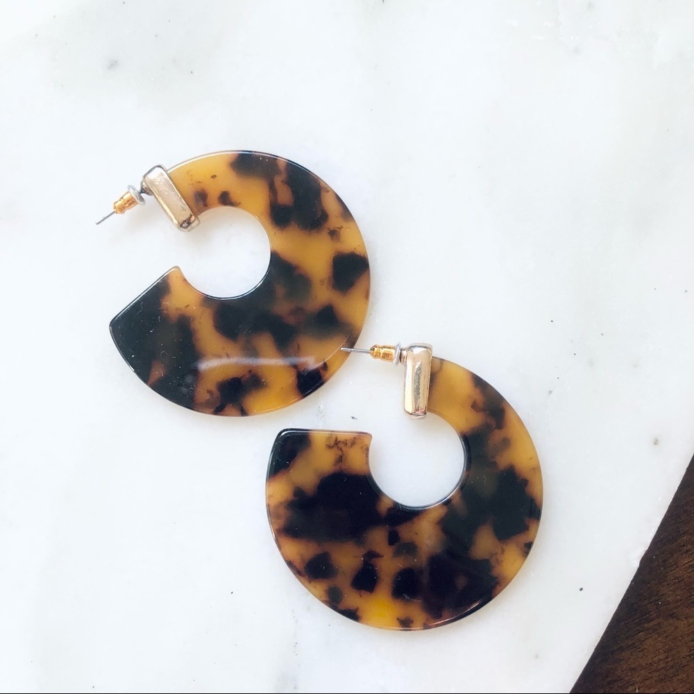 Tortoise Shell Hoop Earrings